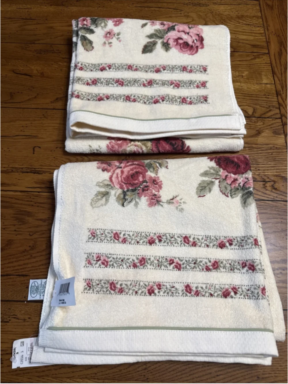 NEW Vintage Laura Ashley Lisalee Pink Rosebud Bath Towels Set 2 Revman Cotton